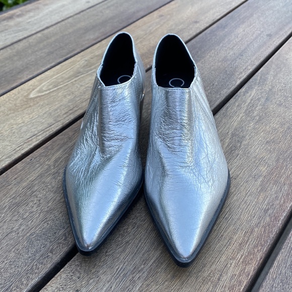 Calvin Klein New Silver Booties Cowboy Boots Western Women Size 6.5M Pointed Toe - Picture 4 of 11